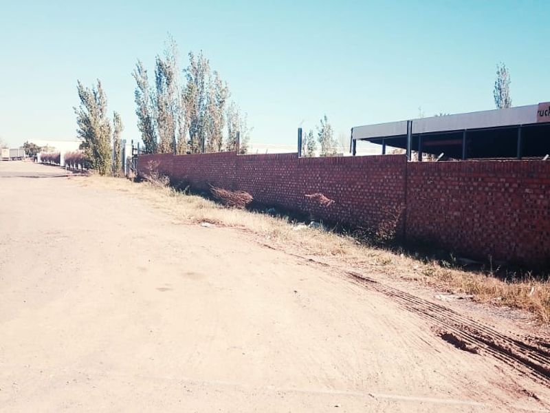 1.1645 HEKT INDUSTRIAL PROPERTY.IDEAL FOR FACTORIES OR LARGE BUSSINESS IDEAS - Photo 8