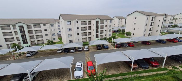 Property #1934350, Apartment Pending Sale in Carlswald North
