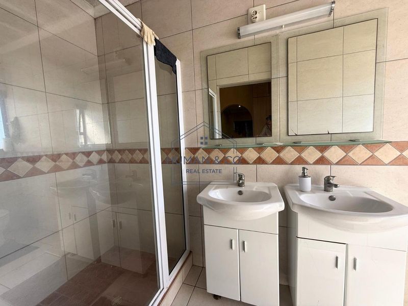 Modern 3-bedroom townhouse in town center; Walvis Bay - Photo 10