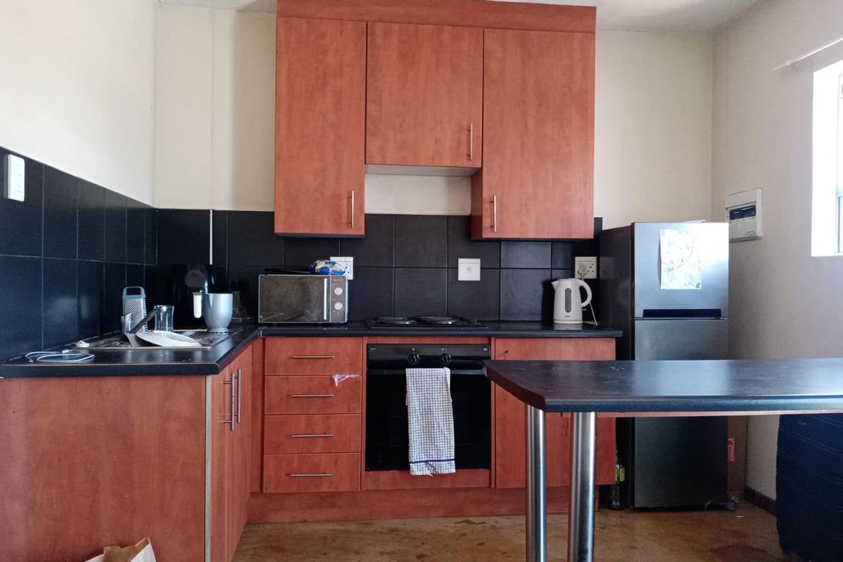 The Wall, Bachelor for sale - Photo 4