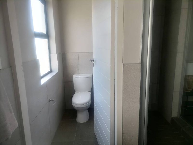 A secure residential estate - Photo 8