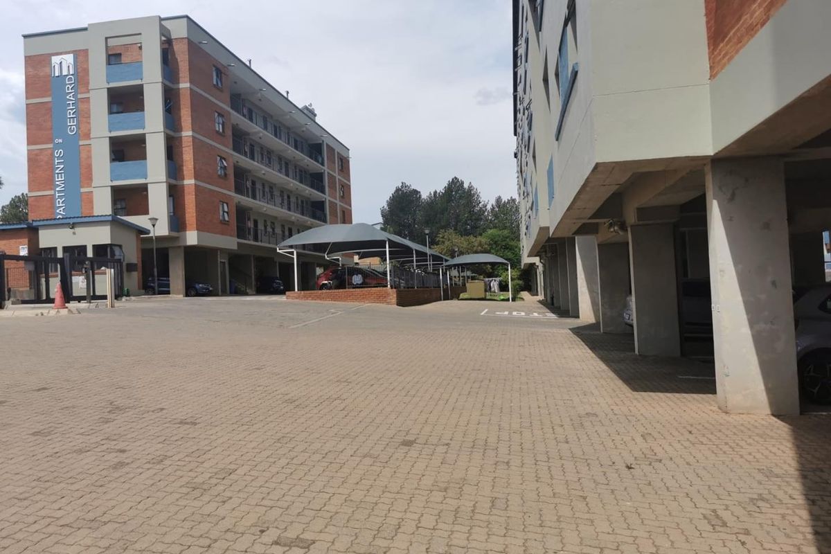 Affordable 2 Bedroom ,2 bathroom, Ground Floor Apartment, Centurion - Photo 3