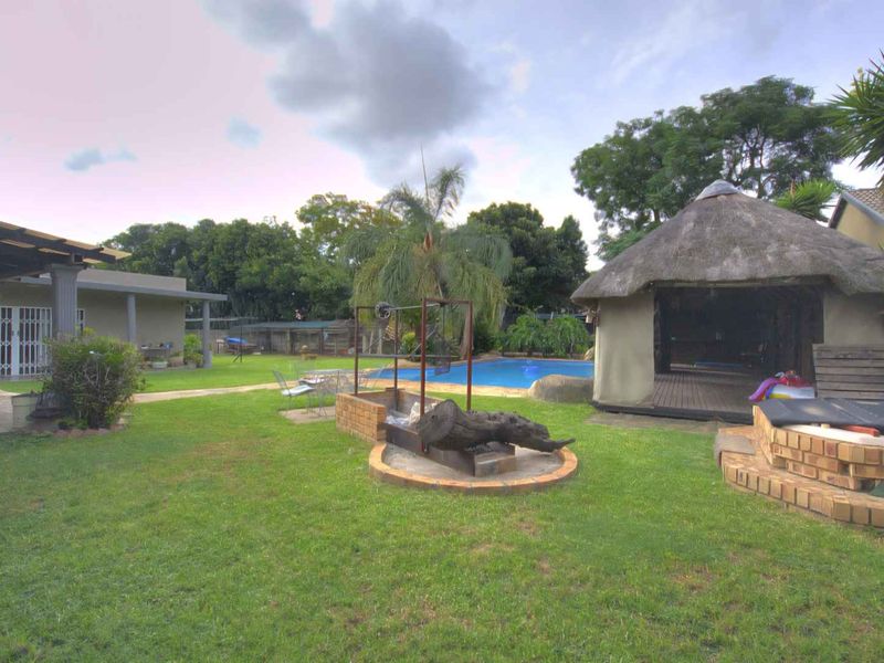 Massive Family home plus Flatlet! - Photo 6