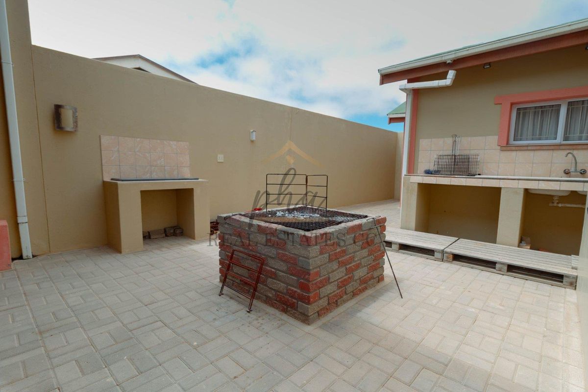 Coastal Living - Photo 4