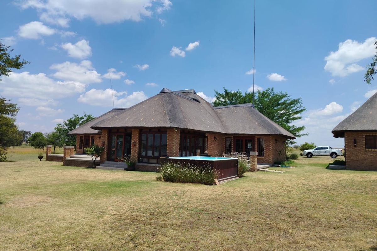 Waterfront Property with Cottage - Photo 2