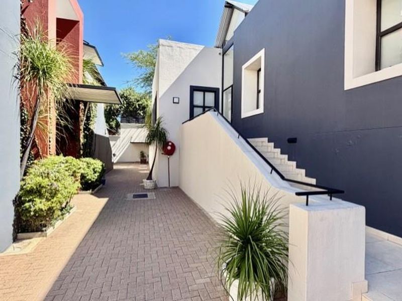 Office Space TO LET in Windhoek West - Photo 3