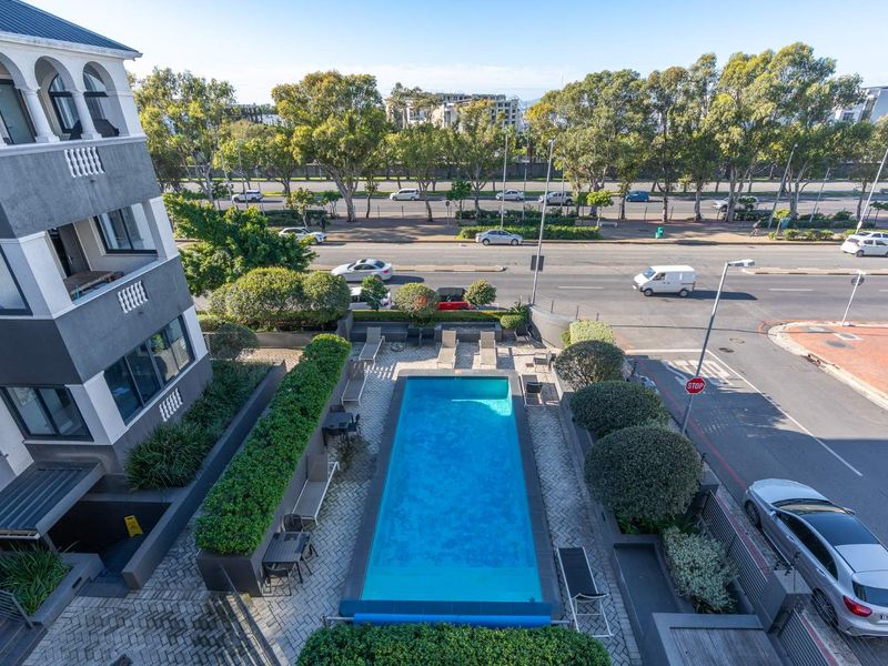Stylish 2-Bedroom Apartment - PET FRIENDLY - AVAILABLE IMMEDIATELY - Photo 4