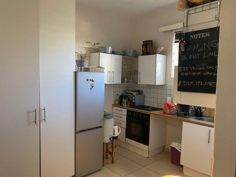 STUDIO flat for sale in CENTRAL WINDHOEK - Photo 2