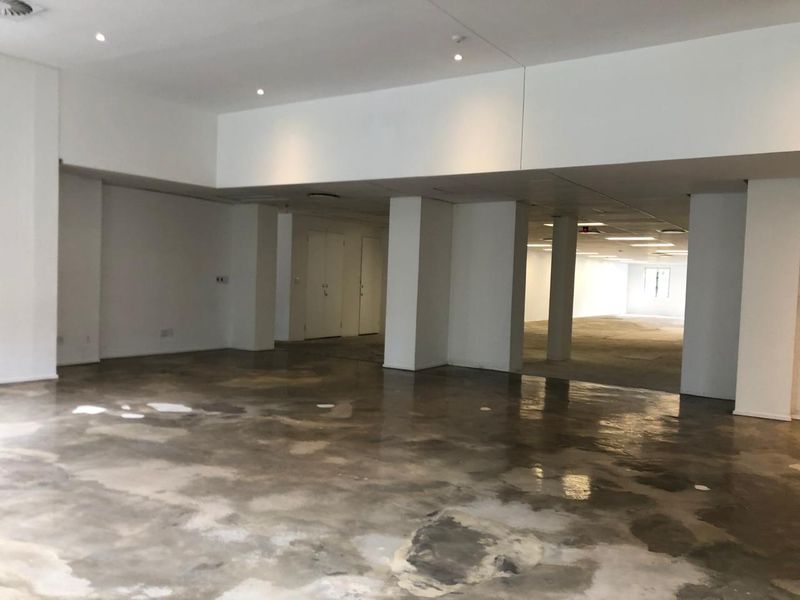 Prime Office Space Available in Sandhurst Office Park - Photo 5