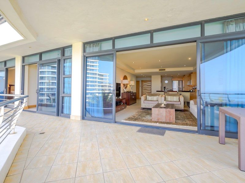 2 BEDROOM | 2.5 BATHROOM APARTMENT - Photo 2