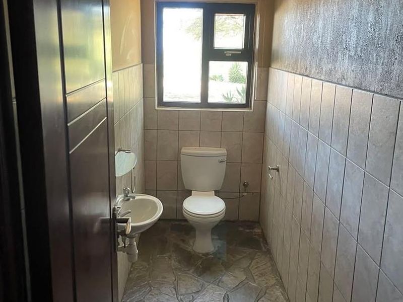 🏡 BRAKWATER NORTH — 4.6 HA SMALLHOLDING FOR SALE   ❗️SK Namibia Premier Properties❗️ Own a private nature escape just outside Windhoek. Peaceful, secure, and r - Photo 3