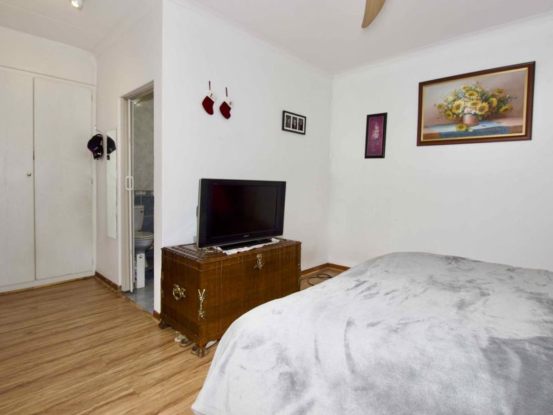 Wonderful Family Home in A Boomed Area - Photo 8