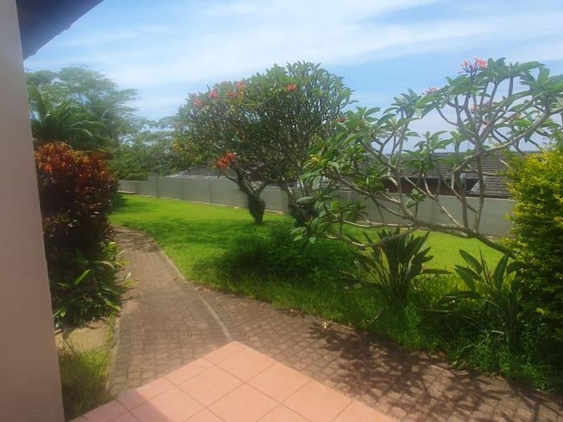 Comfortable living in Ballito your dream ! - Photo 2