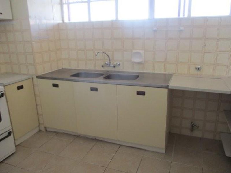 2 BEDROOM FLAT TO RENT IN WONDERBOOM SOUTH - Photo 6