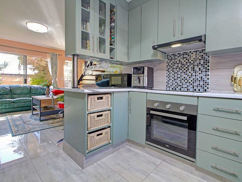 Solar-Powered Savings in Modern Oasis! - Photo 3