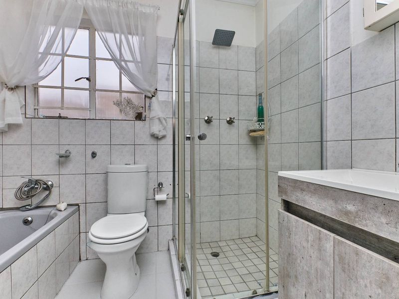 Location, Lifestyle and Value. - Photo 4