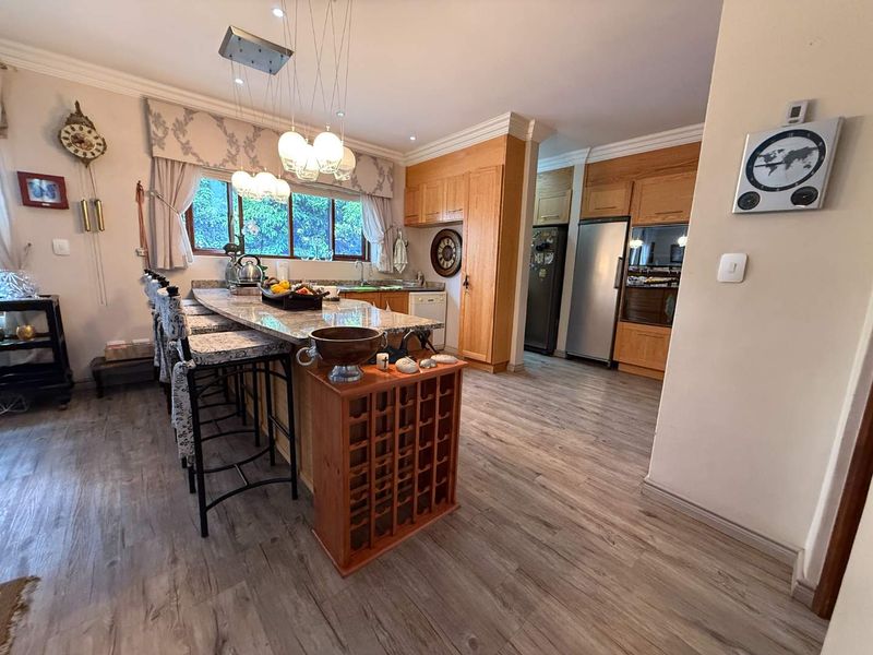 Massive 692m2 Property | 8 Bedrooms | Flatlet | Ideal Guesthouse or Multi-Family Investment - Photo 7
