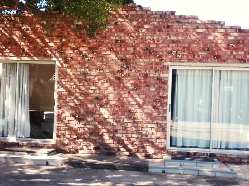 ENDLESS POTENSIAL.TWO HOUSES.TWO FLATS,4 ROOMS FOR RENT. - Photo 4