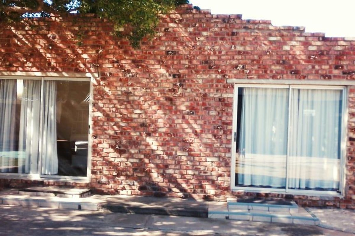 ENDLESS POTENSIAL.TWO HOUSES.TWO FLATS,4 ROOMS FOR RENT. - Photo 4