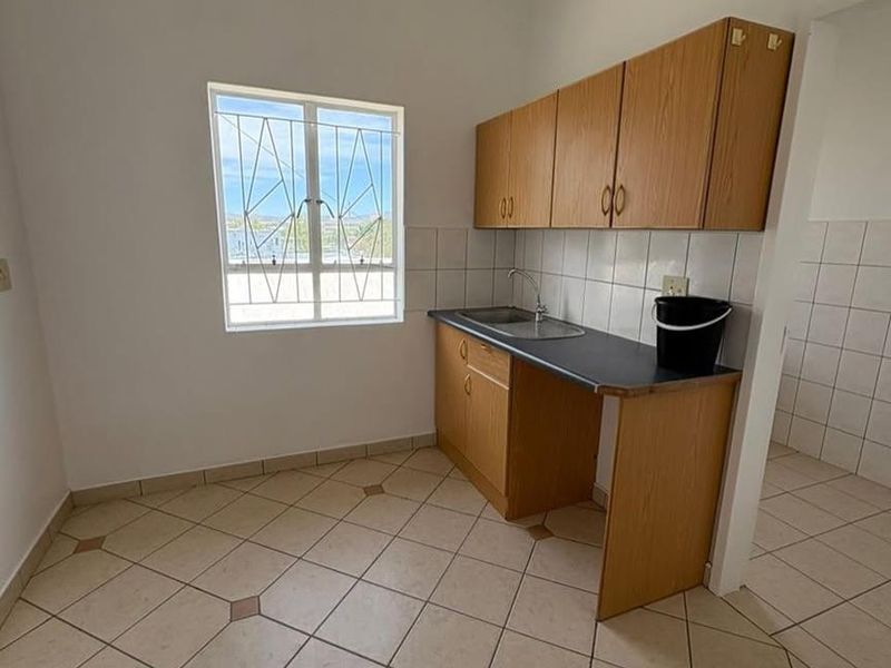 Central- For Sale- N$4 090 000 - Photo 6