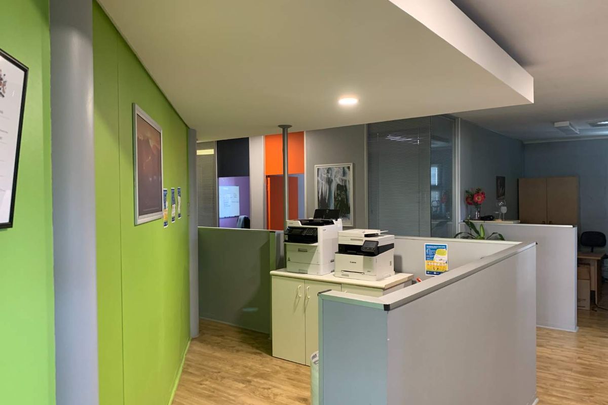 Office in a Secure Business Park awaits in Pinelands - Photo 4