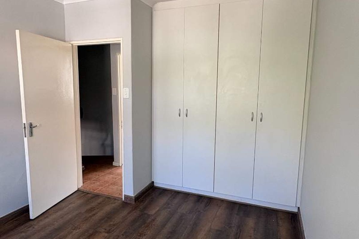 3 Bedroom Double Storey Investment Property – Tenant in Place - Photo 2