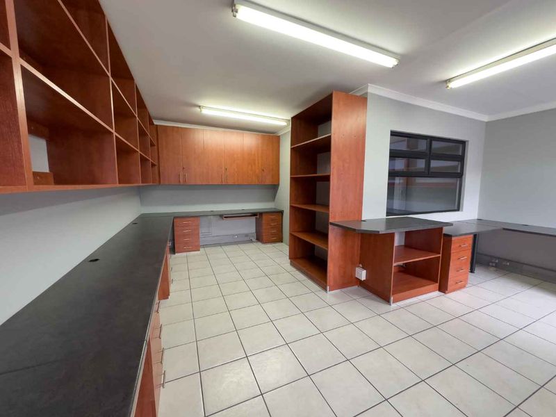 Prime Office Space to Let in Newton Park - Photo 5