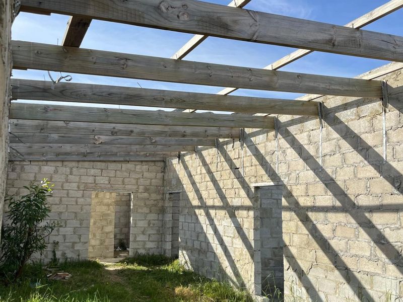 Unfinished Hawston Home: Your Coastal Customisation Opportunity - Photo 5