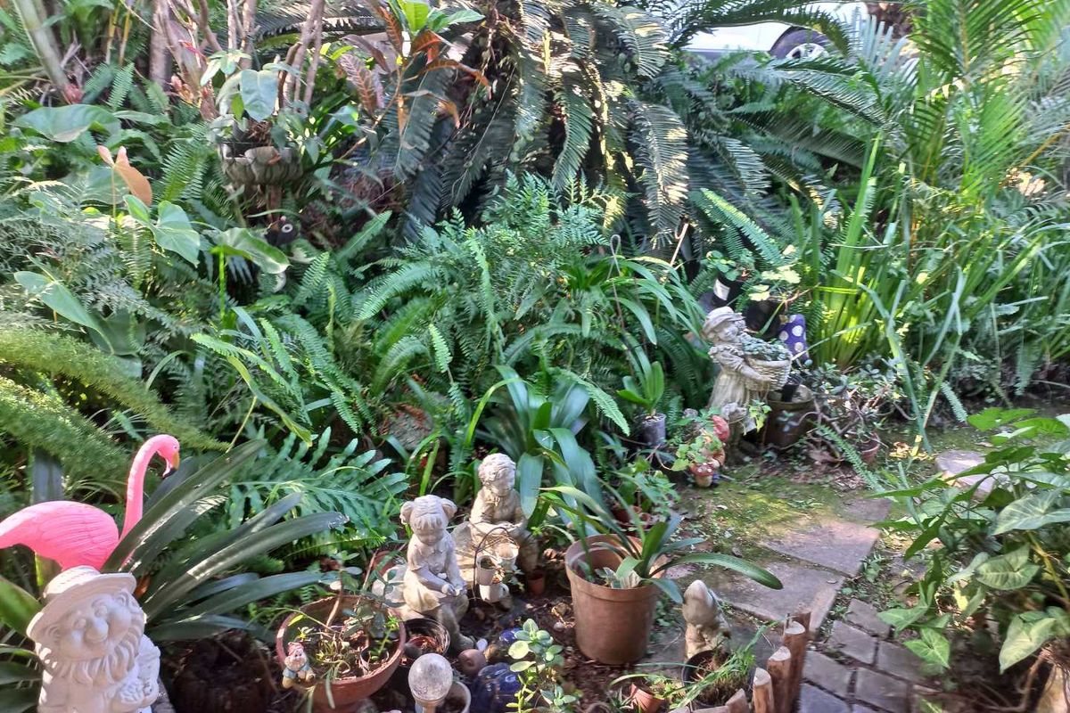 Charing 3-Bedroom Family Home for Sale - Photo 4