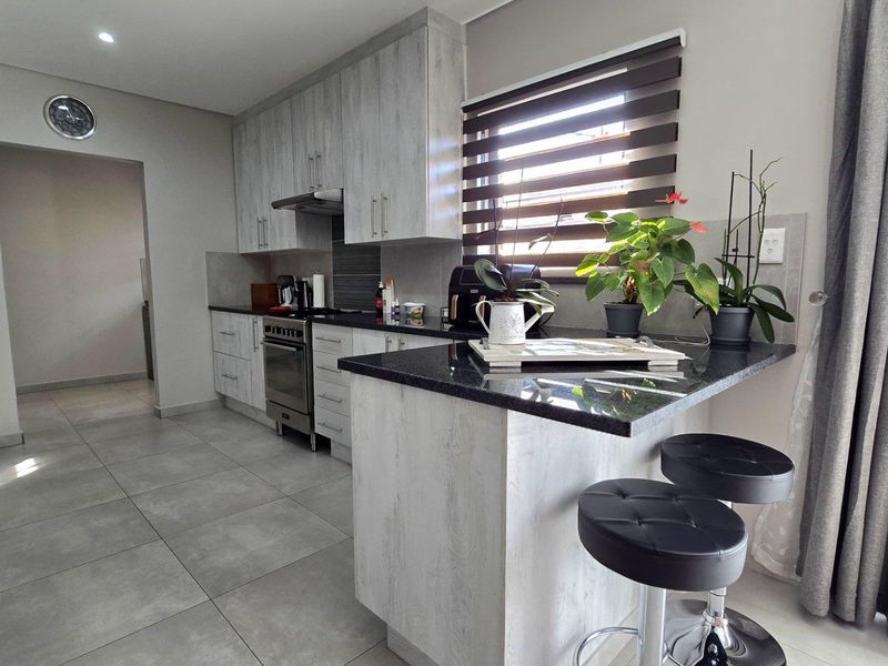 3 Bedroom Townhouse Cluster Home for Sale in New Redruth - Photo 8