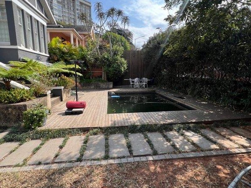 SPACIOUS 3-BEDROOM HOME WITH GRANNY FLAT & POOL - Photo 5