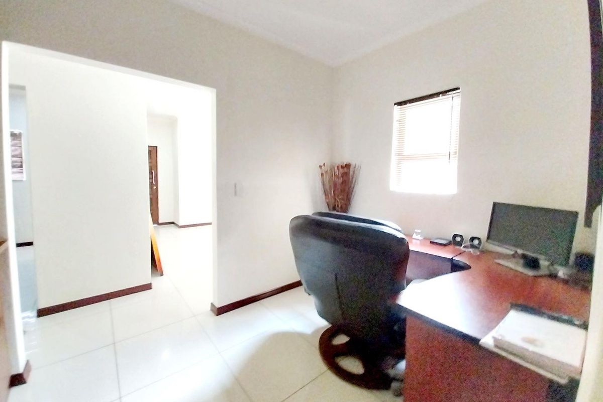 3-Bedroom house for Sale in Summerfields Estate, Kosmosdal - Photo 5