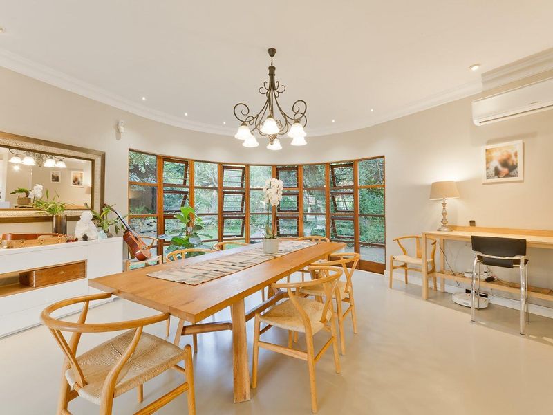 PERFECTLY PRIVATE ENTERTAINER HOME, OOZING WITH CHARACTER AND CHARM WITH A GORGEOUS BREATH-TAKING VIEW - Photo 6