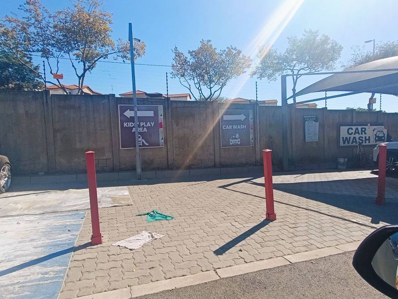 1-Bedroom Ground Floor Unit in a Lifestyle Security Complex - Photo 10