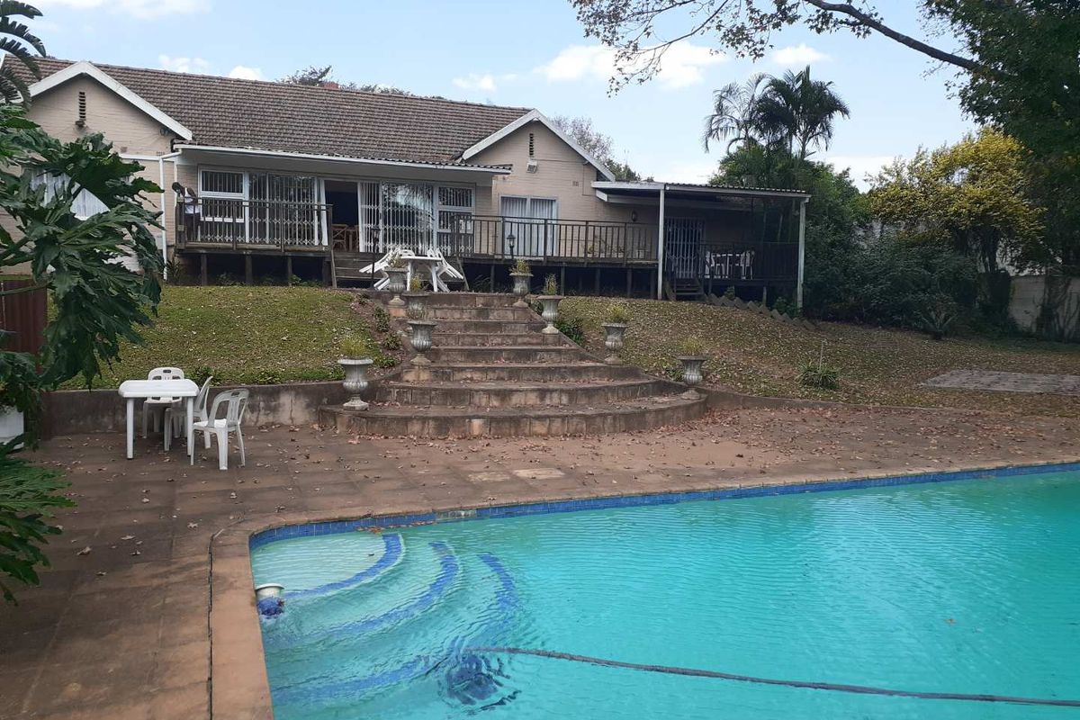 🌟 Luxurious 5-Bedroom Family Home with Flatlet to Rent – Space, Comfort & Elegance 🌟 - Photo 4