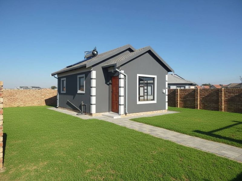 NEW DEVELOPMENT, ALL COSTS INCLUDED, FULL TITLE STANDS. NO DEPOSITS / 100% BONDS (dependent on client profile) - Photo 2