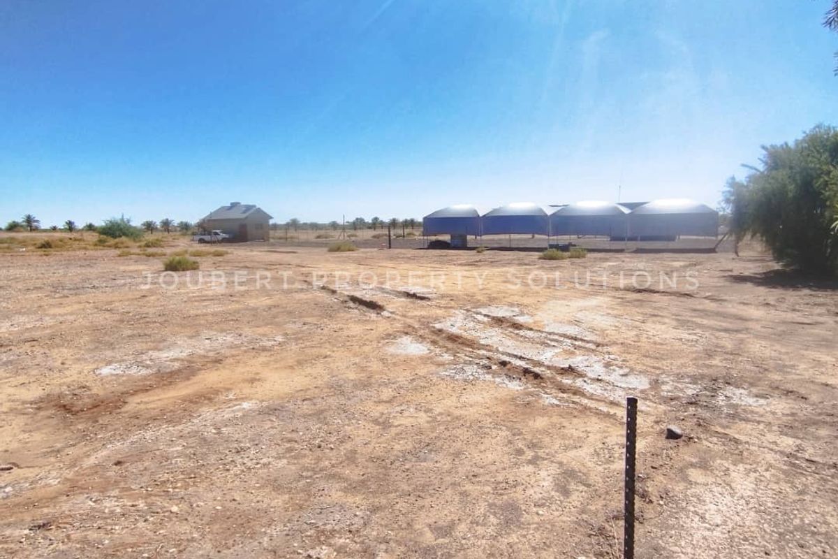 WELL-LOCATED BUSINESS ERF FOR SALE IN MARIENTAL - NAMIBIA - Photo 4