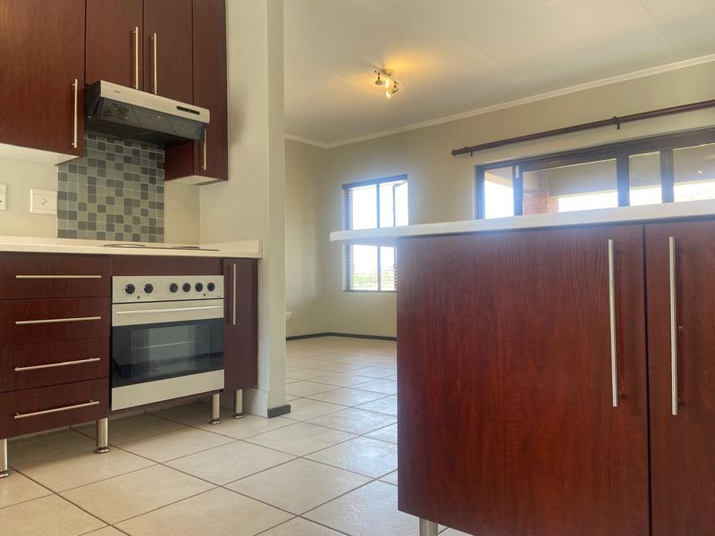 Lovely investment unit - Photo 10