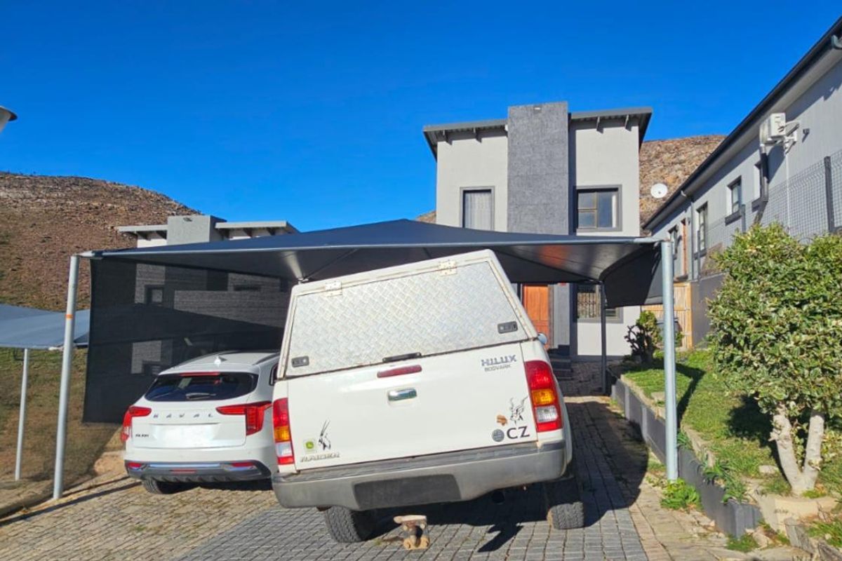 3 BED, 3 BATH HOME FOR LONG TERM RENTAL - Photo 3