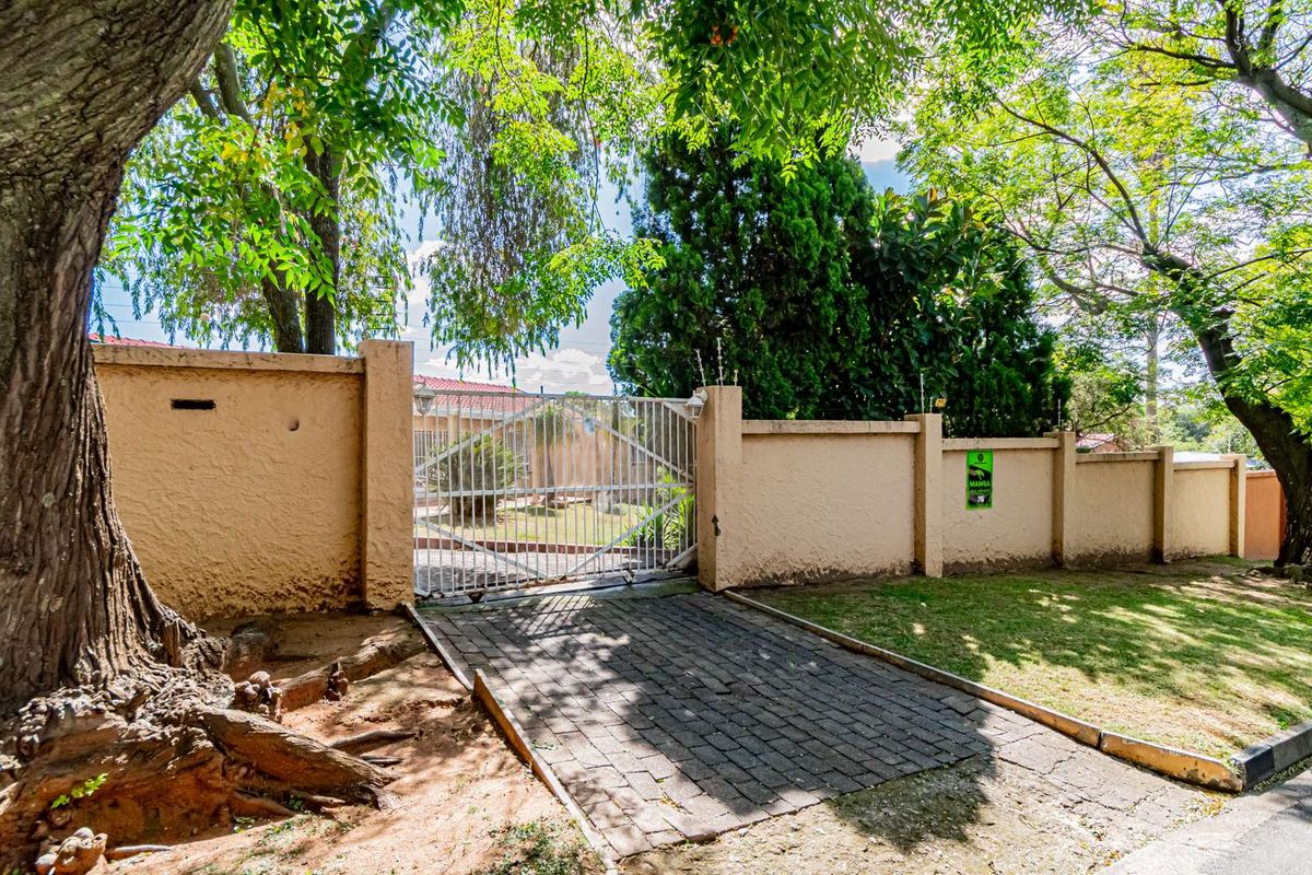 Family Home for Sale in Edenvale - Photo 3