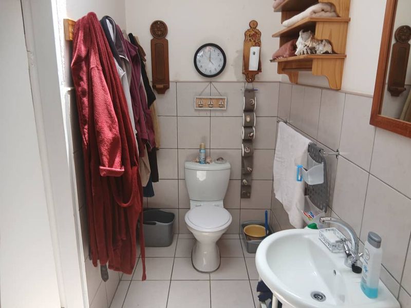 Retirement Village Living - Photo 8