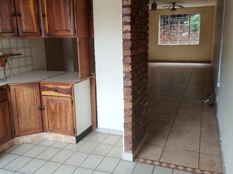 2 Bed 1 Bath Apartment for sale - Photo 6
