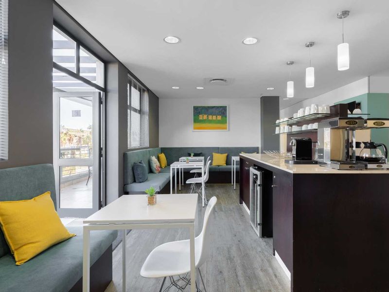 All-inclusive access to coworking space in Regus Century City - Photo 6