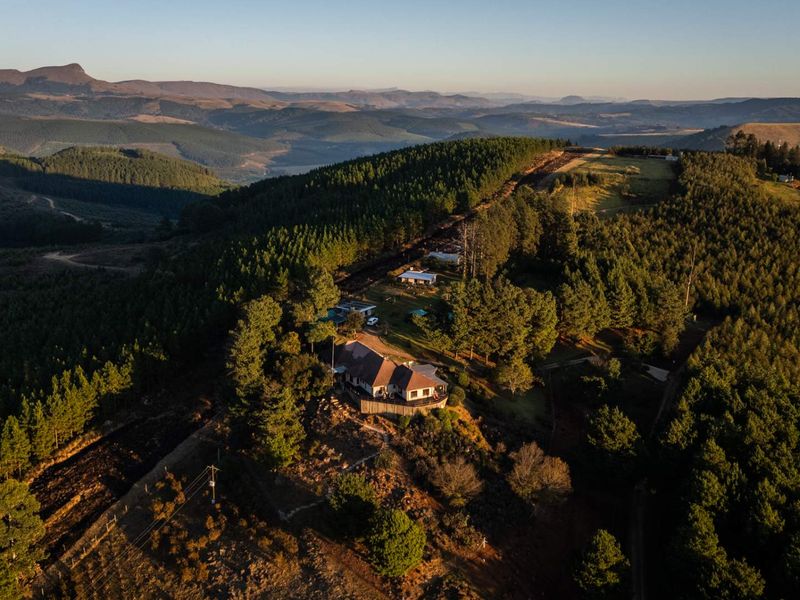 69ha Lifestyle Farm with Two Income-Producing Guest Cottages and 360° Views. - Photo 3