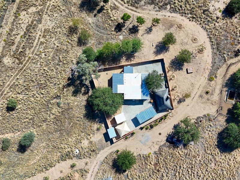 Usakos:  2 x Home Agricultural Smallholding VERY CLOSE TO TOWN is for Sale - Photo 3