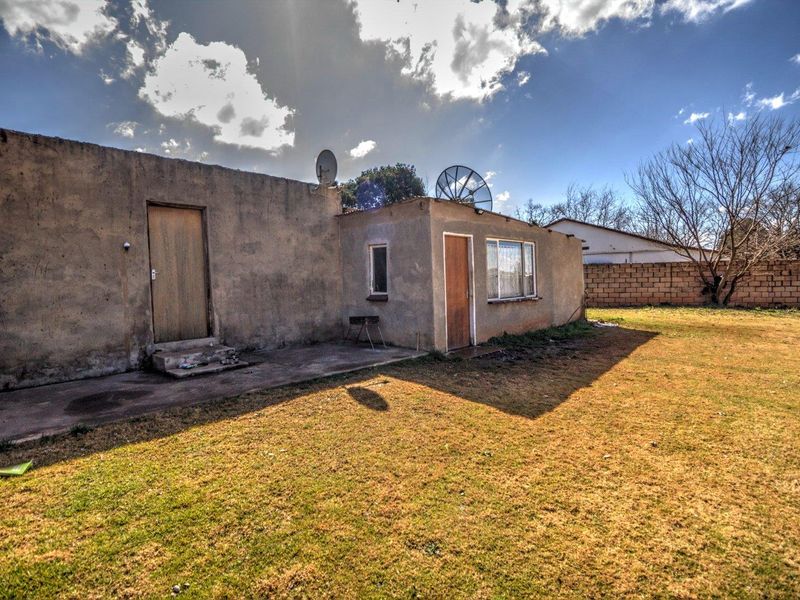 Prime Smallholding with Industrial Potential Near Riverfields - Photo 5