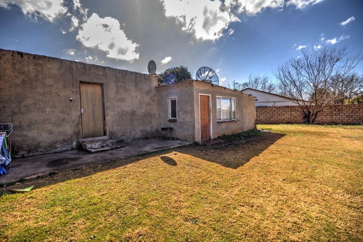 Prime Smallholding with Industrial Potential Near Riverfields - Photo 5