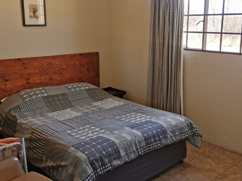 TIRED OF THE HUSSLE AND BUZZLE - BUSHVELD HAVEN - Photo 3