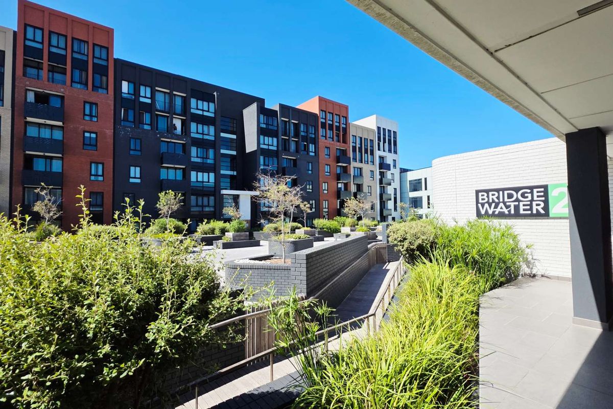 Prime Office Opportunity in the Prestigious Bridgewater One Precinct – Where Business Meets Lifestyle in the Heart of Century City - Photo 2