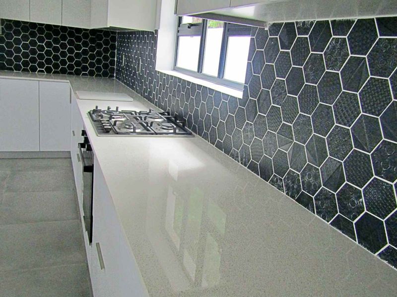 Nearly complete and looking for its owner - Photo 9